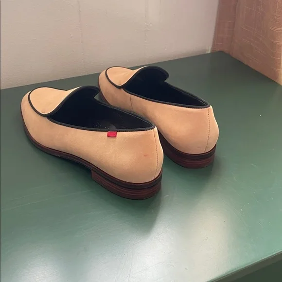 Marc Joseph New York Beige Loafers with Black Trim - Picture 3 of 4